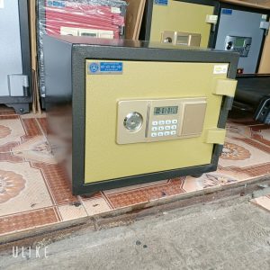 Két Sắt Điện Tử BN48-DT, Đen Vàng, Việt Tiệp, Nặng 40kg, Két Sắt Bắc Giang. 