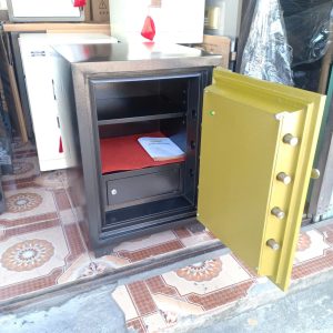 Két Sắt Điện Tử BN61-DT, Đen Vàng, Việt Tiệp, Nặng 95kg, Két Sắt Bắc Giang, Két Sắt Việt Tiệp Bắc Giang.