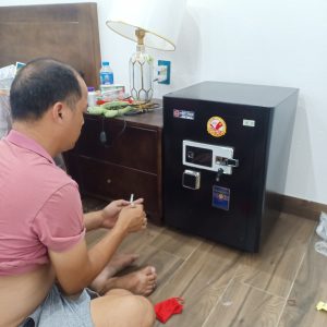 Két Sắt Vân Tay Điện Tử BN630 – VTDT, Đen, Việt Tiệp, Nặng 80kg, Két Sắt Bắc Giang, Két Sắt Việt Tiệp Bắc Giang.